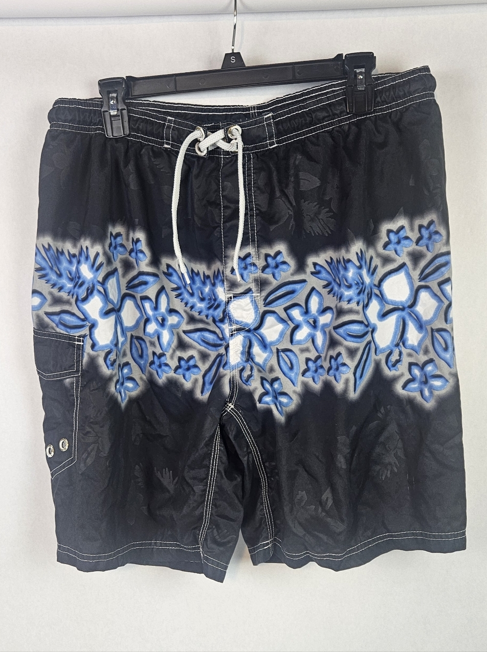 Men's Medium Black & Blue Floral Swim Trunks